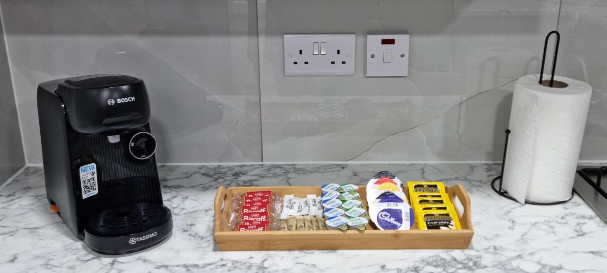 Сasa de vacaciones Etihcity - 3 Bedroom Semi - Free Parking Near Etihad Stadium, Tourist Attractions, Centre, Transport And Motorway Links Next To Mcdonald's - Sky N Netflix